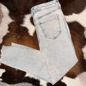 SO High Rise Mom Jeans - 3/26w